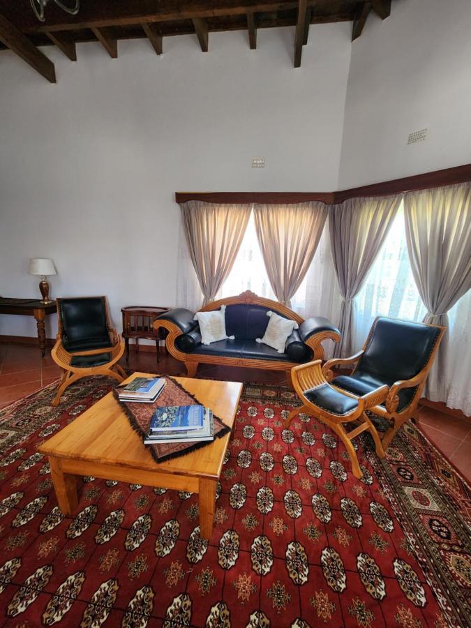 De Jagter'S Nest Villa Otavi Eksteriør billede