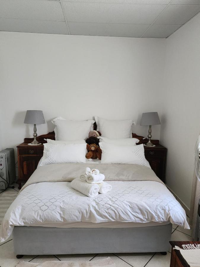 De Jagter'S Nest Villa Otavi Eksteriør billede