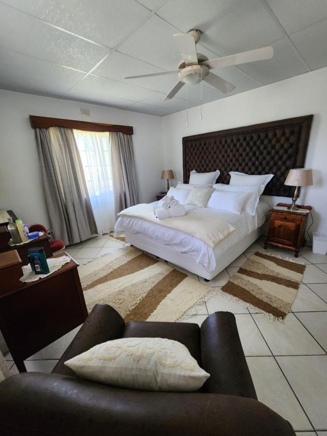 De Jagter'S Nest Villa Otavi Eksteriør billede